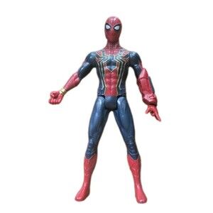 Iron Spider-Man Hasbro Marvel Titan Hero Series 12" Action Figure Superhero Dark